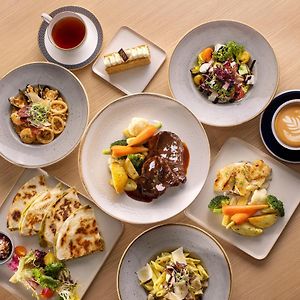 Comfy Corner Room – Exclusive Access to Nina Communal